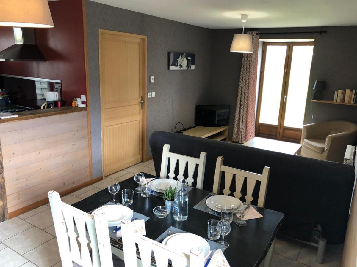Gites De La Touche Aux Pourvoirs Combourg Kültér fotó