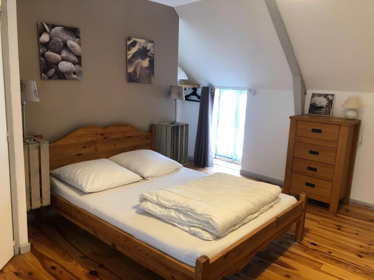 Gites De La Touche Aux Pourvoirs Combourg Kültér fotó
