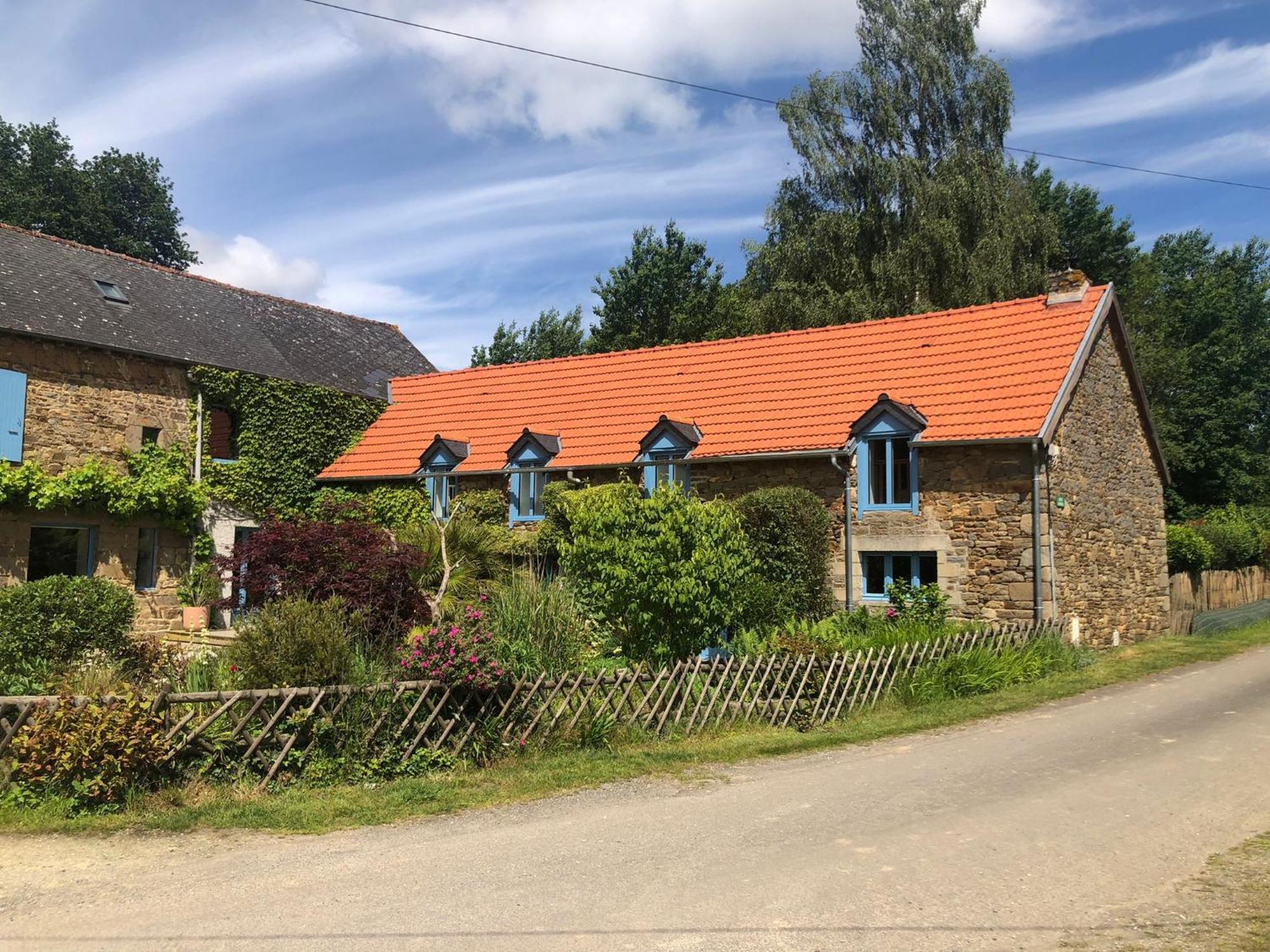 Gites De La Touche Aux Pourvoirs Combourg Kültér fotó