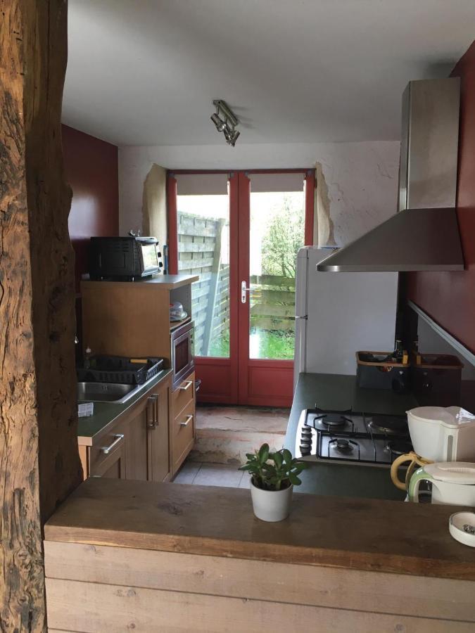 Gites De La Touche Aux Pourvoirs Combourg Kültér fotó