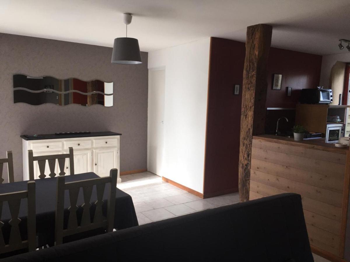 Gites De La Touche Aux Pourvoirs Combourg Kültér fotó